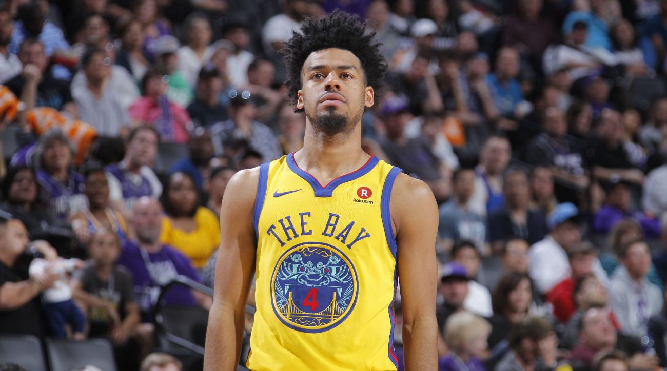 Có một cầu thủ dự bị đặc biệt được Steve Kerr xem như mảnh ghép quan trọng của mọi chức vô địch Có một cầu thủ dự bị đặc biệt được Steve Kerr xem như mảnh ghép quan trọng của mọi chức vô địch
